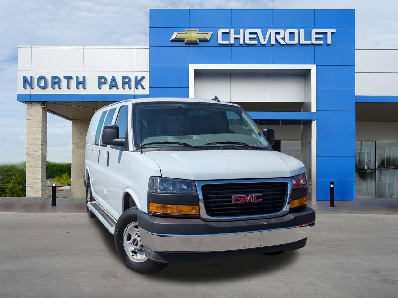 2024 GMC Savana Cargo Van CARGO Castroville TX