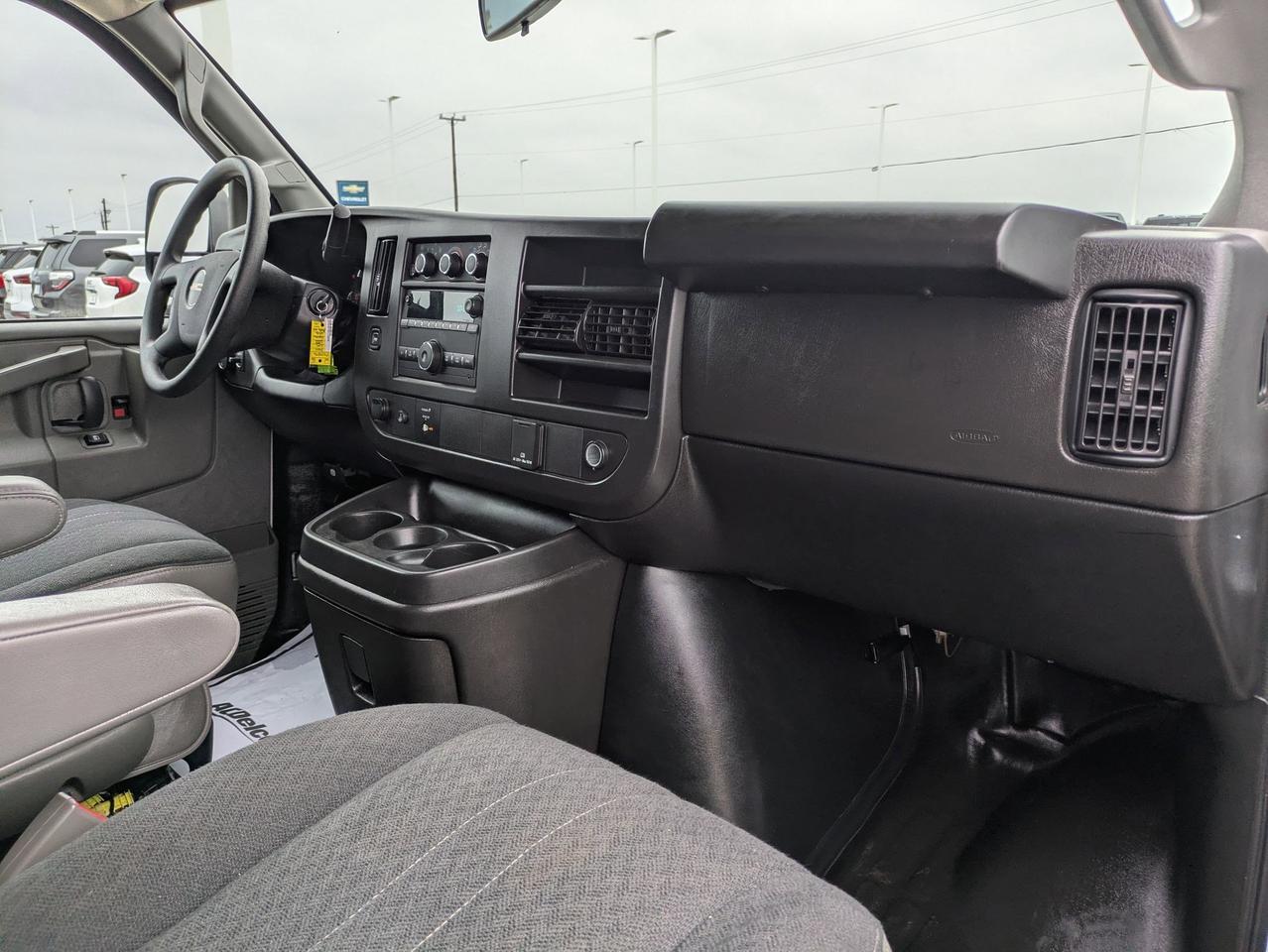 2024 GMC Savana Cargo Van CARGO Castroville TX