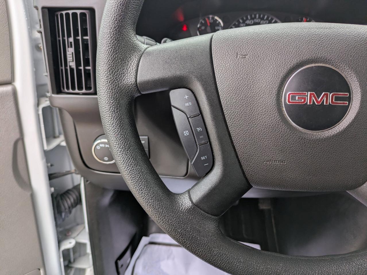 2024 GMC Savana Cargo Van CARGO Castroville TX