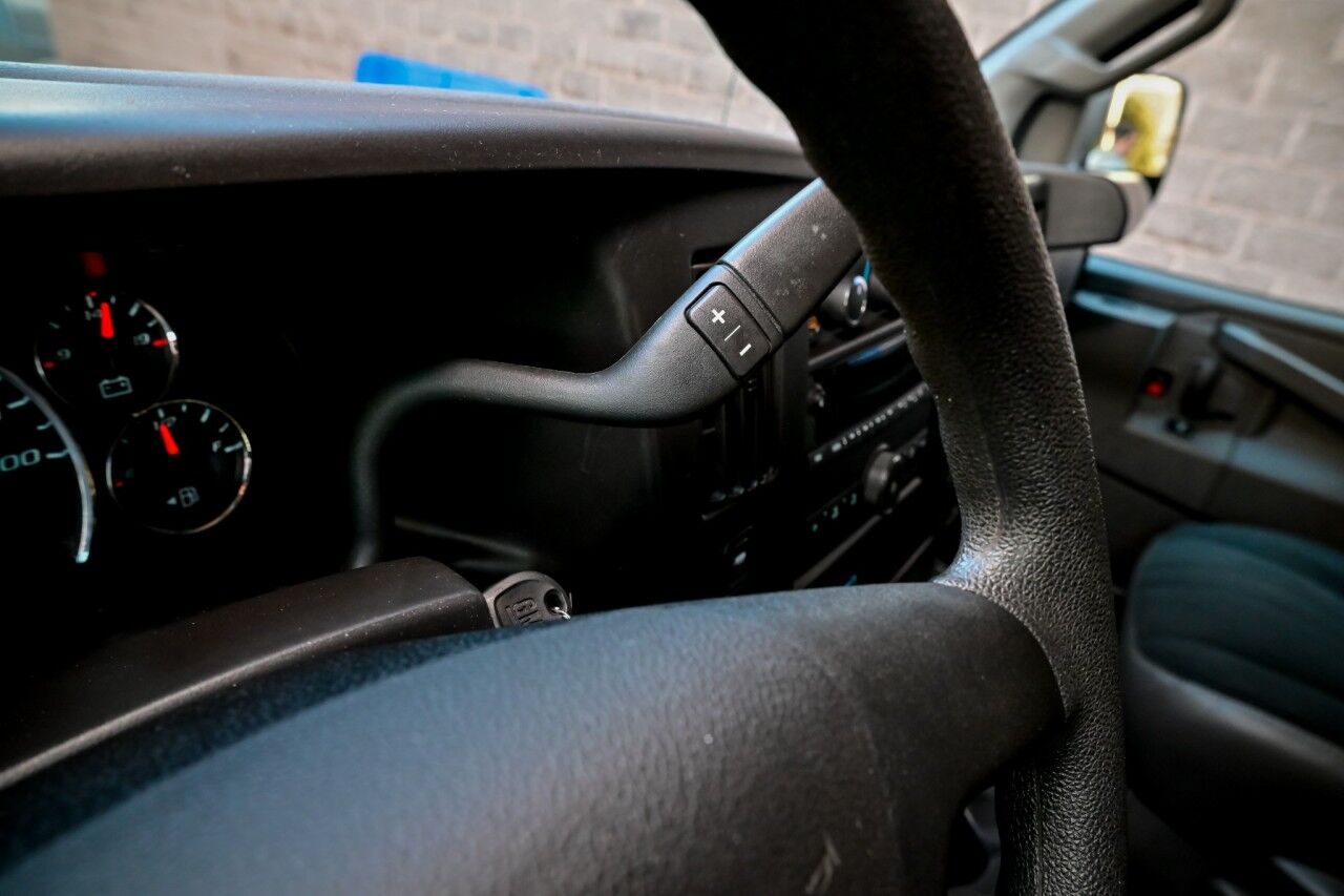 2024 GMC Savana Cargo Van Driver Convenience and Chrome Appearence Pkg Springfield NJ