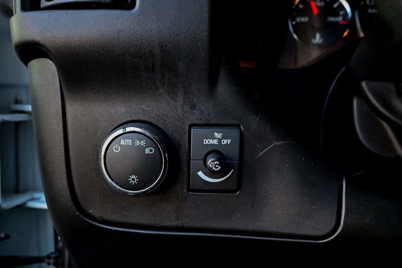 2024 GMC Savana Cargo Van Driver Convenience and Chrome Appearence Pkg Springfield NJ