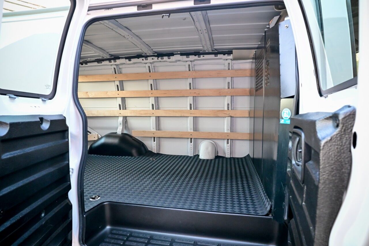 2024 GMC Savana Cargo Van Driver Convenience and Chrome Appearence Pkg Springfield NJ