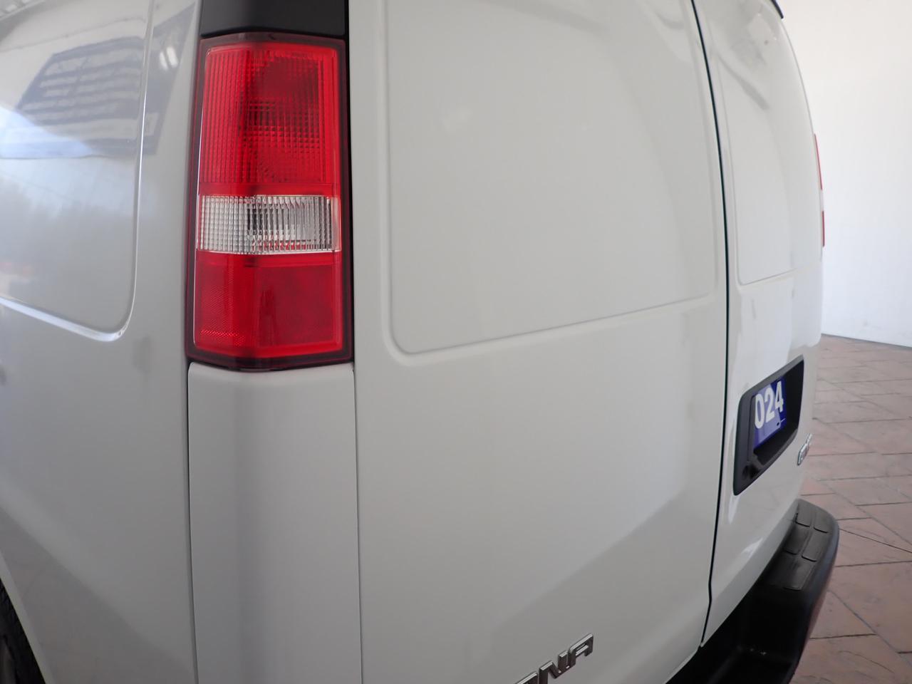 2024 GMC Savana Cargo Van G2500 EXTENDED CARGO Listowel ON