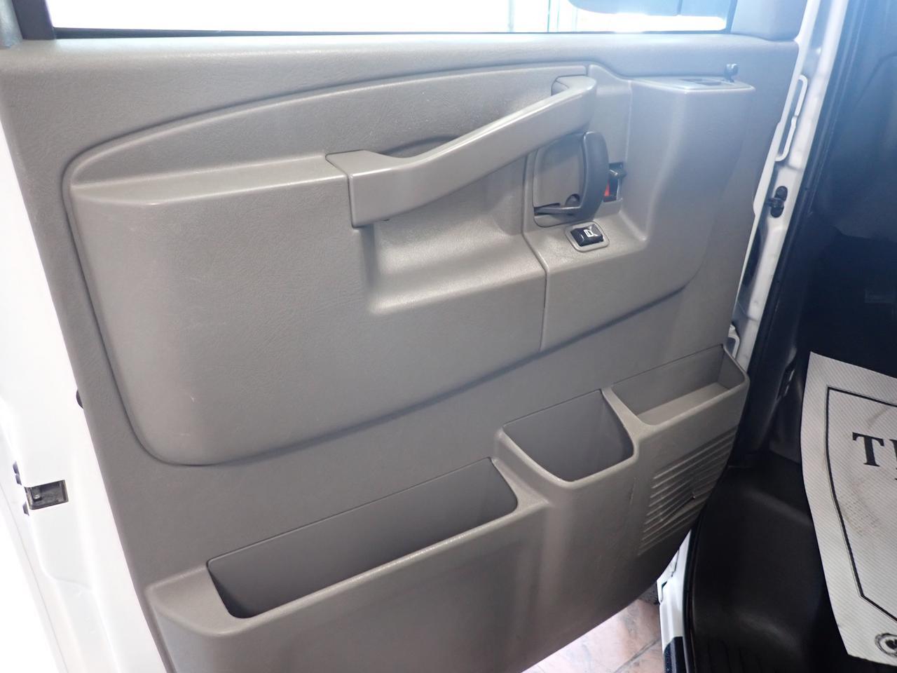2024 GMC Savana Cargo Van G2500 EXTENDED CARGO Listowel ON