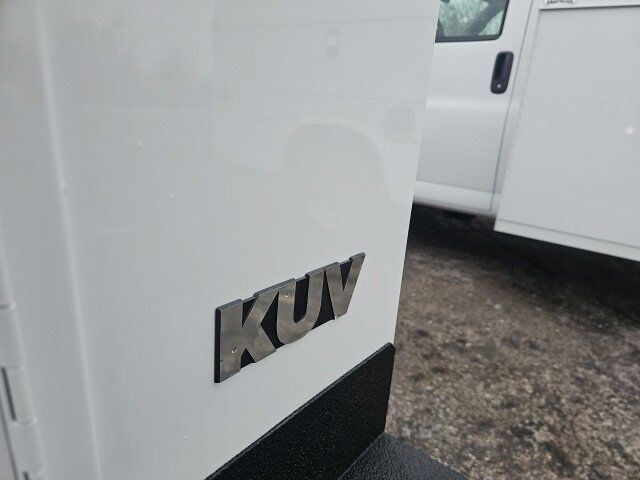 2024 GMC Savana Cutaway 3500 1WT Carbondale IL