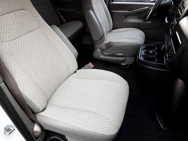 2024 GMC Savana Passenger LT Wilson NC