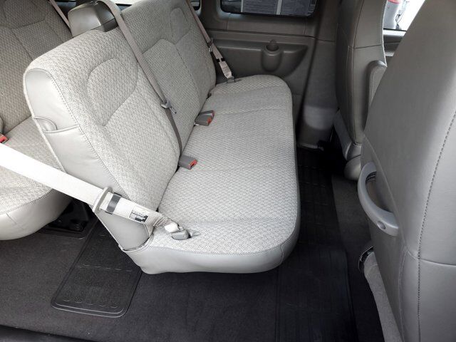 2024 GMC Savana Passenger LT Wilson NC