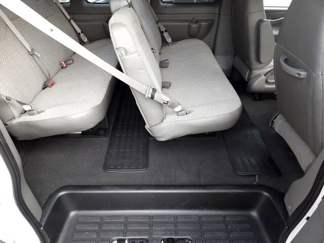 2024 GMC Savana Passenger LT Wilson NC