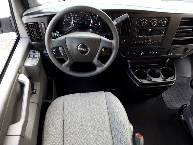 2024 GMC Savana Passenger LT Wilson NC