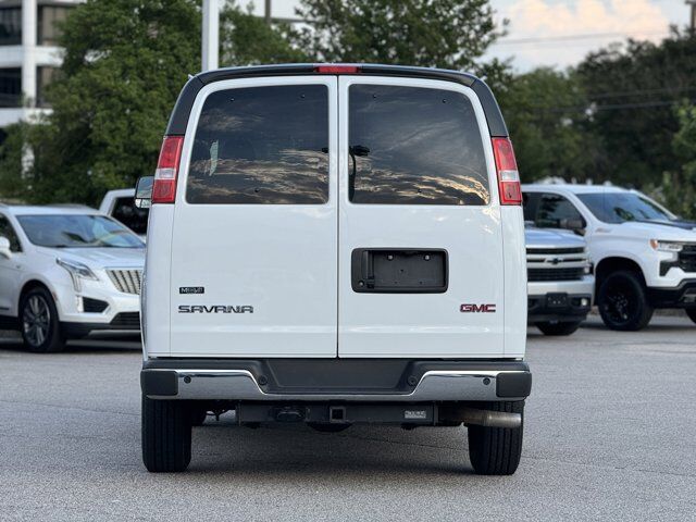 2024 GMC Savana Passenger LT Wilson NC