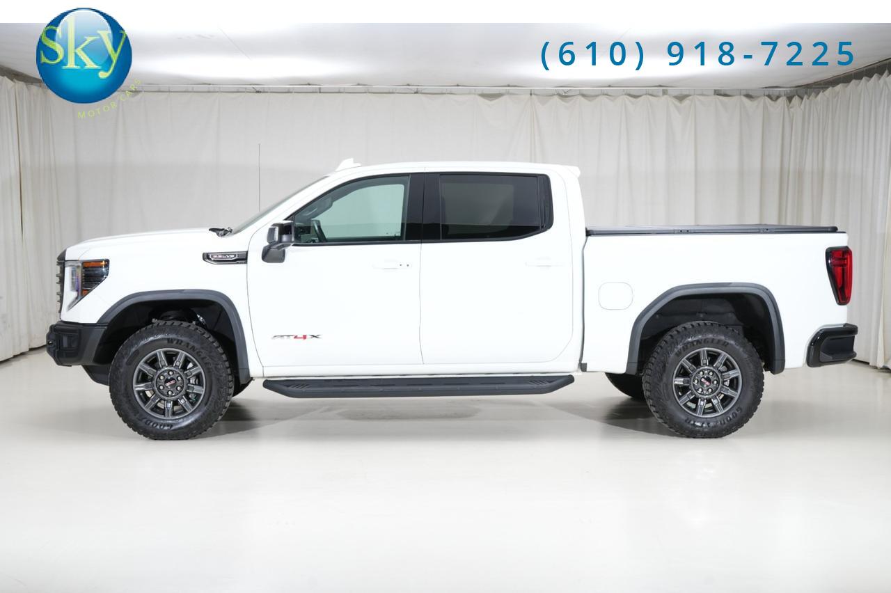 2024 GMC Sierra 1500 4WD AT4X 6.2L V8