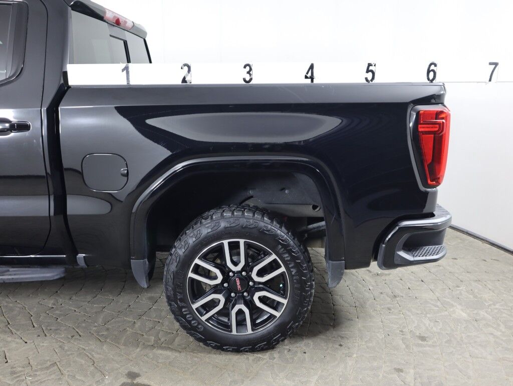 2024 GMC Sierra 1500 4WD Crew Cab AT4 Premium Power Moonroof Maumee OH