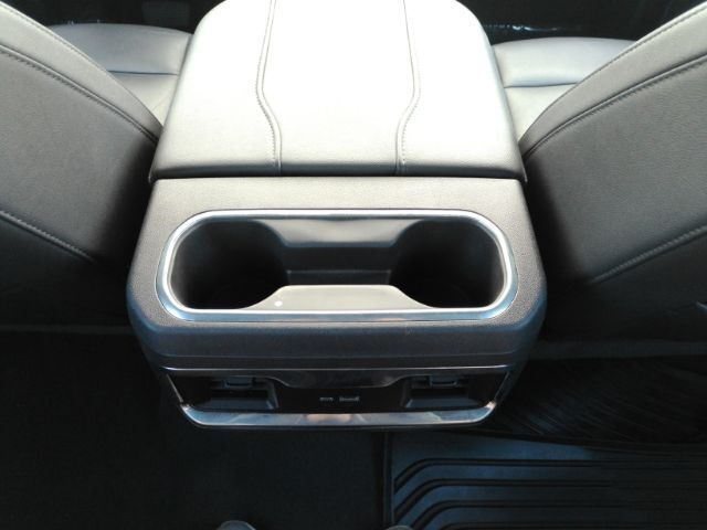 2024 GMC Sierra 1500 4WD Crew Cab Short Box Elevation with 3SB Plano TX