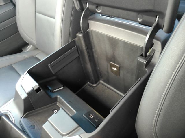 2024 GMC Sierra 1500 4WD Crew Cab Short Box Elevation with 3SB Plano TX