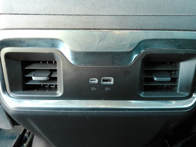 2024 GMC Sierra 1500 4WD Crew Cab Short Box Elevation with 3SB Plano TX