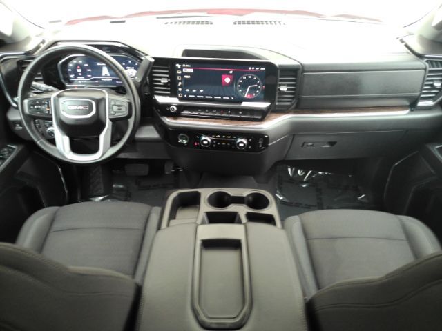 2024 GMC Sierra 1500 4WD Crew Cab Short Box SLE