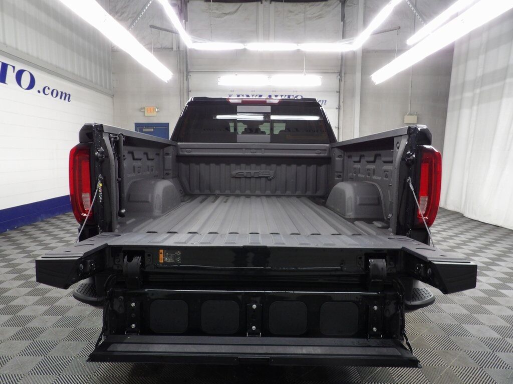 2024 GMC Sierra 1500 4x4 Crew Cab AT4 Fond du Lac WI