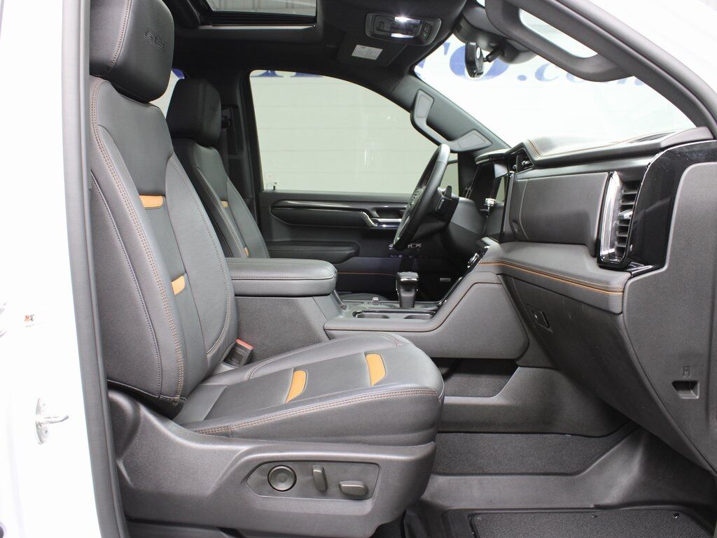 2024 GMC Sierra 1500 4x4 Crew Cab AT4 Fond du Lac WI
