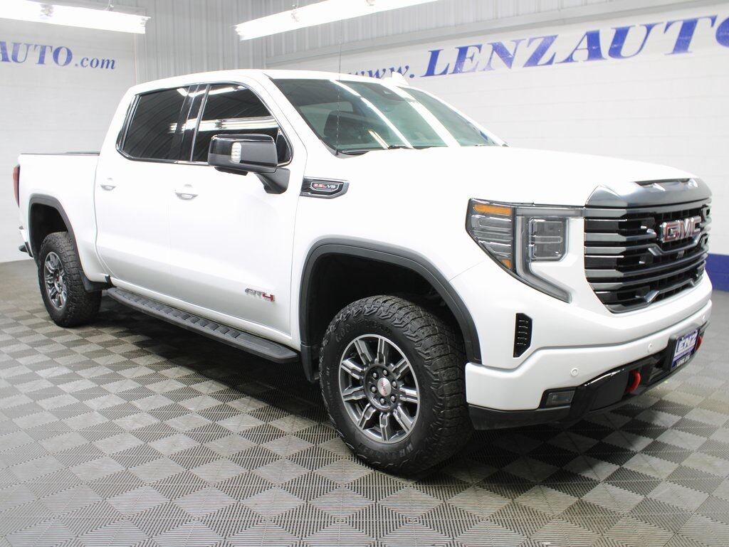 2024 GMC Sierra 1500 4x4 Crew Cab AT4 Fond du Lac WI