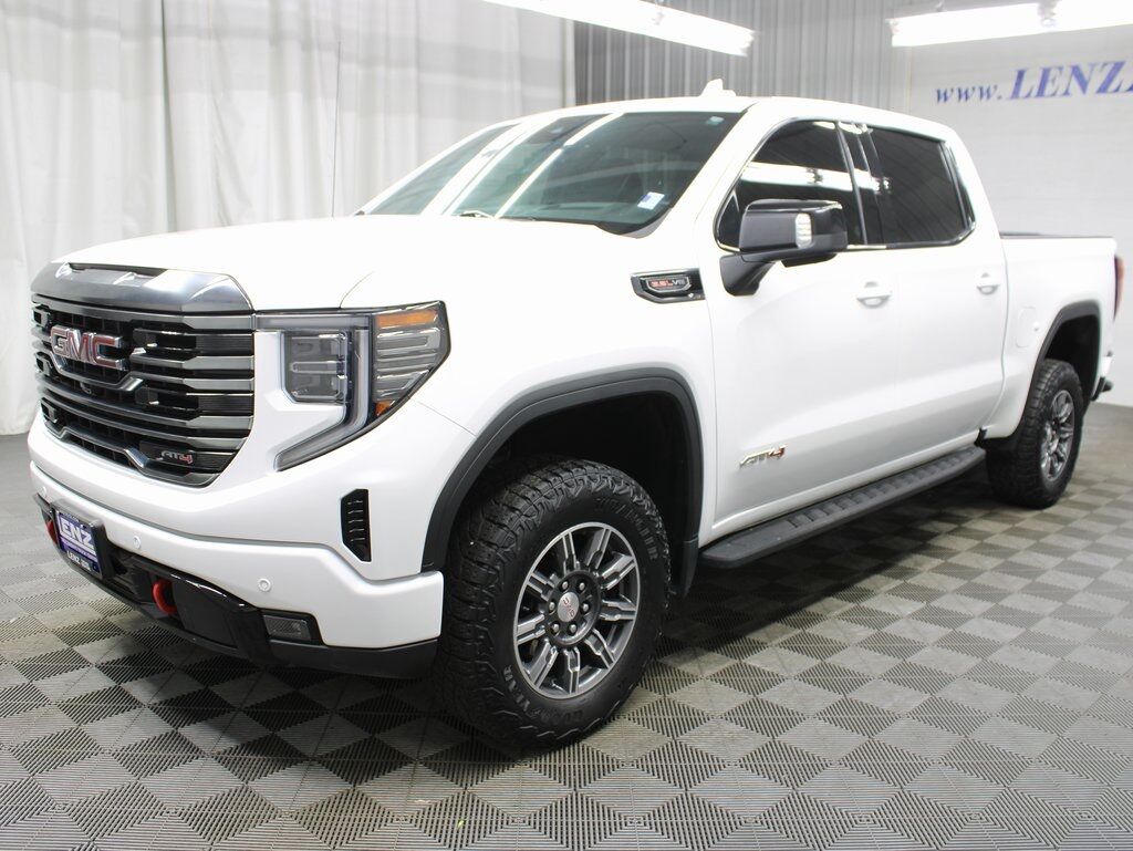 2024 GMC Sierra 1500 4x4 Crew Cab AT4 Fond du Lac WI