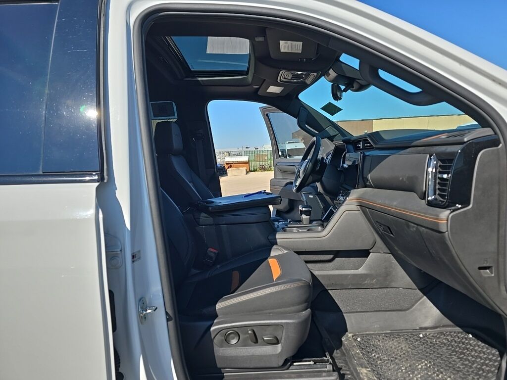 2024 GMC Sierra 1500 4x4 Crew Cab AT4 Fond du Lac WI