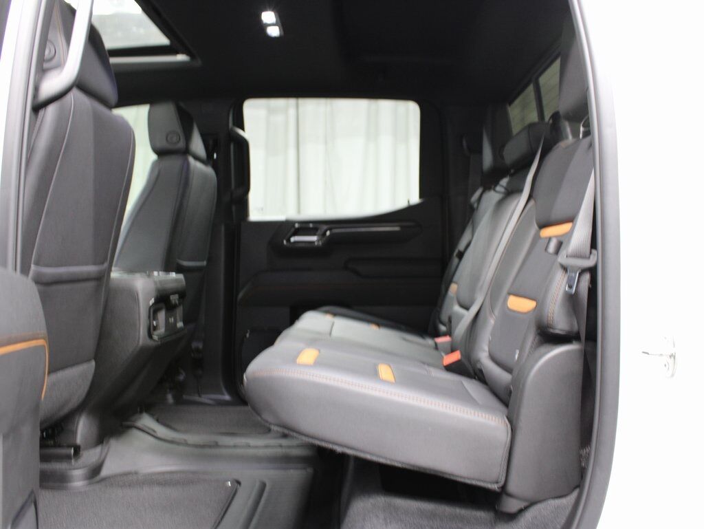 2024 GMC Sierra 1500 4x4 Crew Cab AT4 Fond du Lac WI