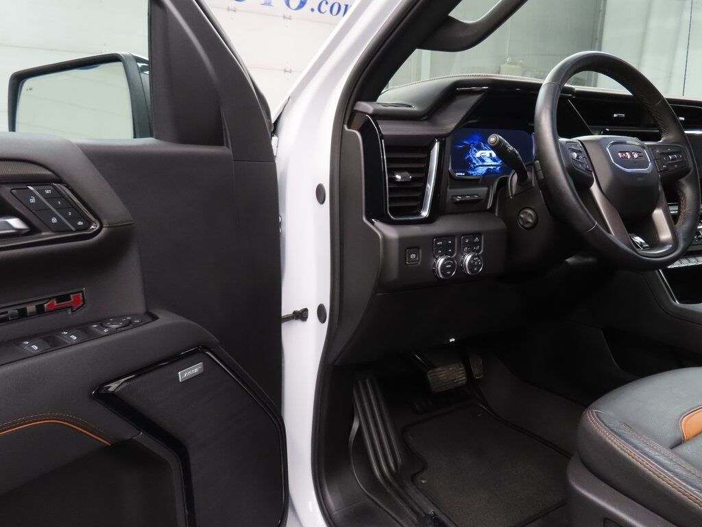 2024 GMC Sierra 1500 4x4 Crew Cab AT4 Fond du Lac WI