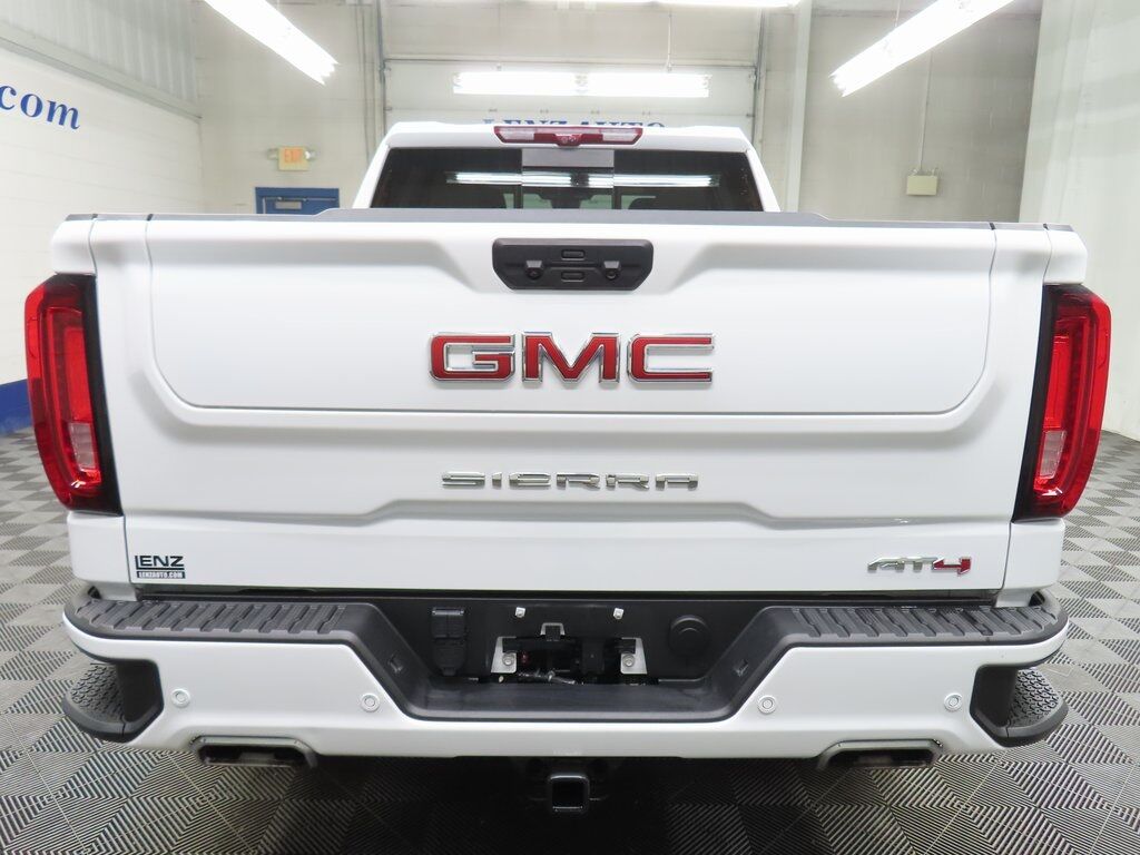 2024 GMC Sierra 1500 4x4 Crew Cab AT4 Fond du Lac WI