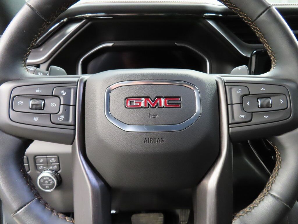 2024 GMC Sierra 1500 4x4 Crew Cab AT4 Fond du Lac WI