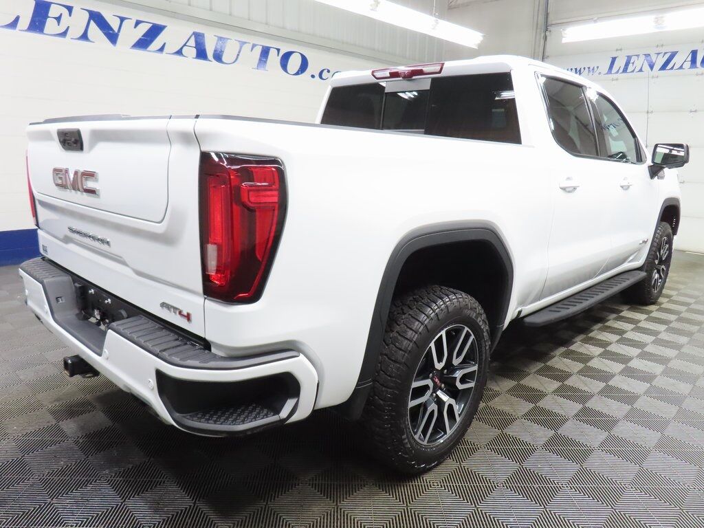 2024 GMC Sierra 1500 4x4 Crew Cab AT4 Fond du Lac WI