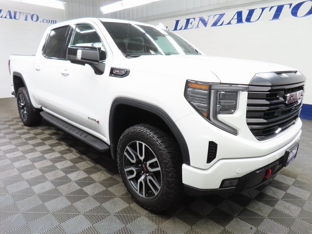 2024 GMC Sierra 1500 4x4 Crew Cab AT4 Fond du Lac WI