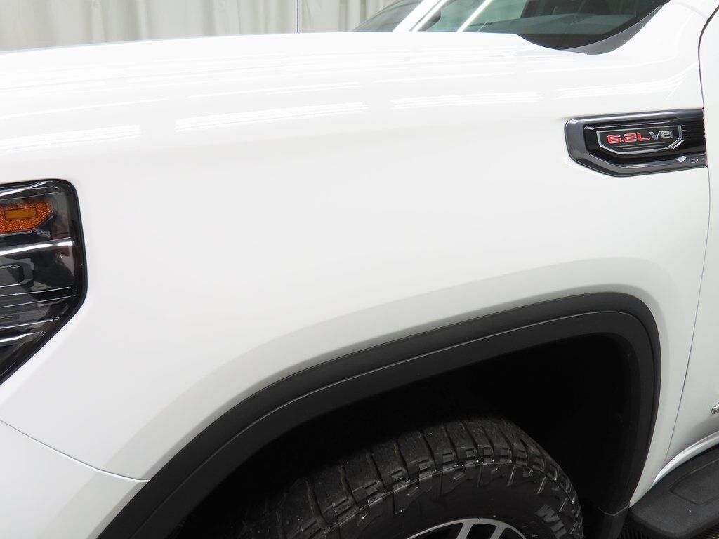 2024 GMC Sierra 1500 4x4 Crew Cab AT4 Fond du Lac WI