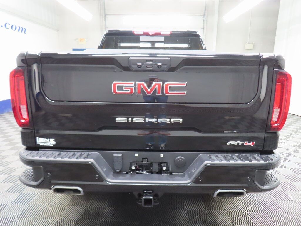 2024 GMC Sierra 1500 4x4 Crew Cab AT4 Fond du Lac WI