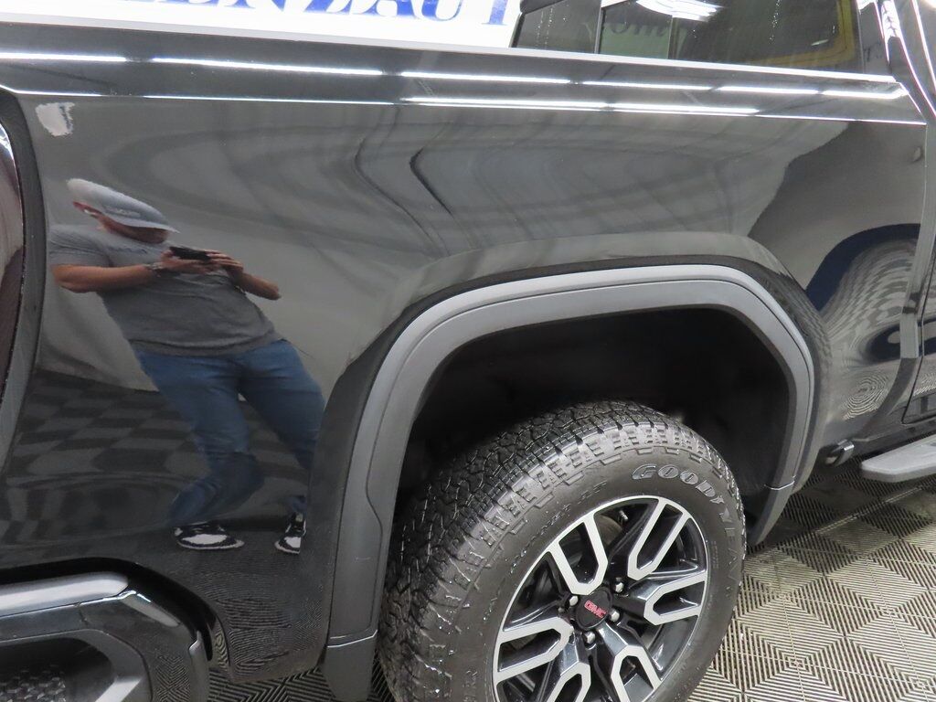 2024 GMC Sierra 1500 4x4 Crew Cab AT4 Fond du Lac WI