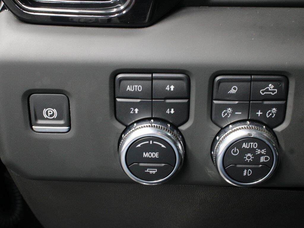 2024 GMC Sierra 1500 4x4 Crew Cab AT4 Fond du Lac WI