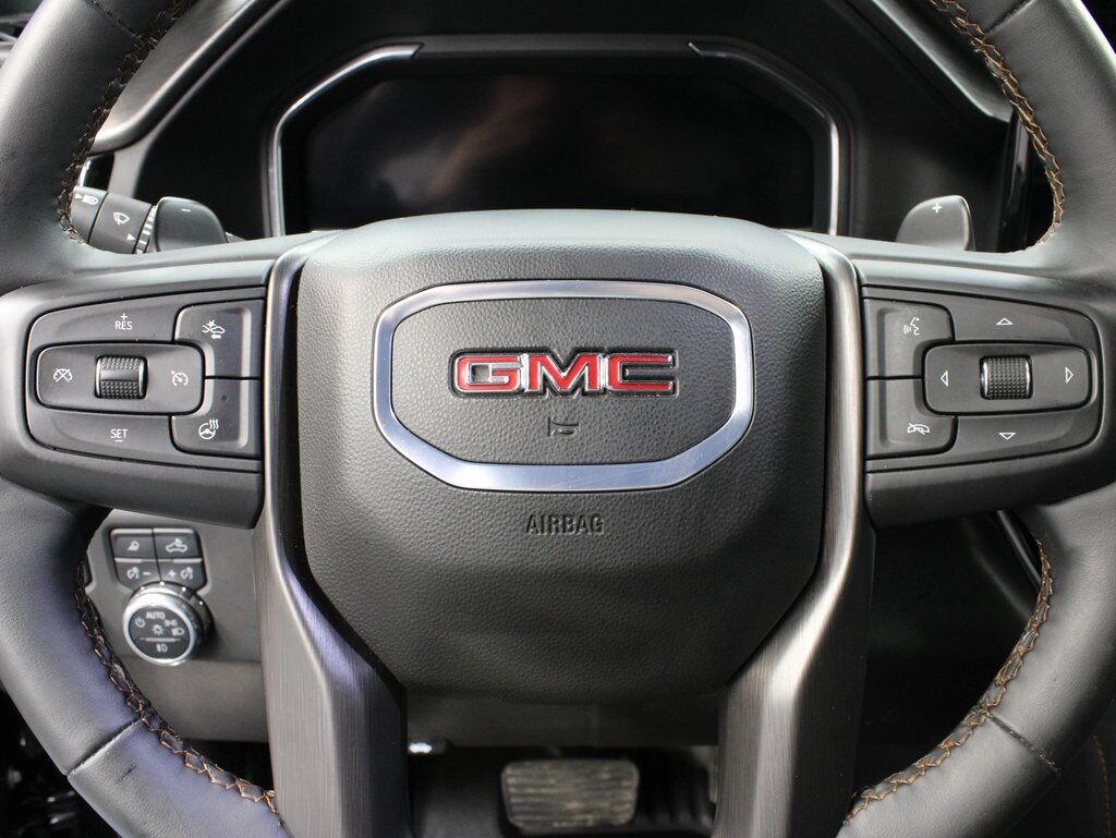 2024 GMC Sierra 1500 4x4 Crew Cab AT4 Fond du Lac WI