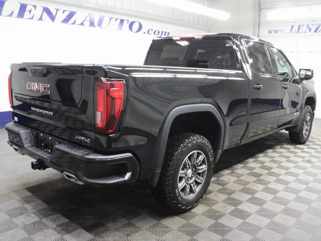 2024 GMC Sierra 1500 4x4 Crew Cab AT4 Fond du Lac WI