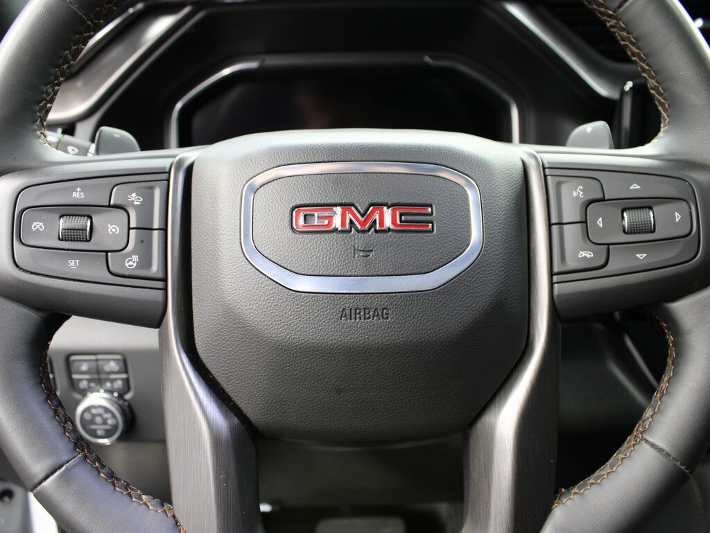 2024 GMC Sierra 1500 4x4 Crew Cab AT4 Fond du Lac WI