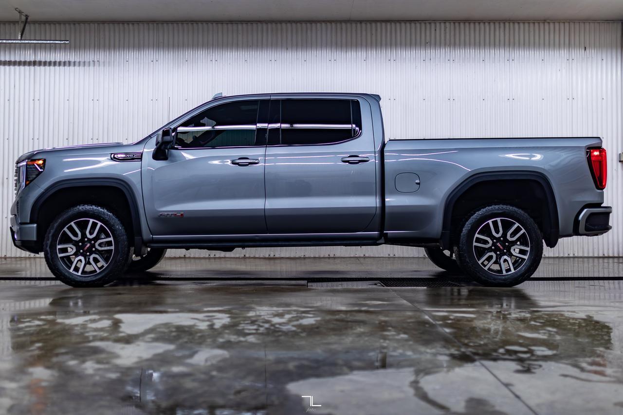 2024 GMC Sierra 1500 4x4 Crew Cab AT4 Leather Roof Nav BCam Red Deer AB