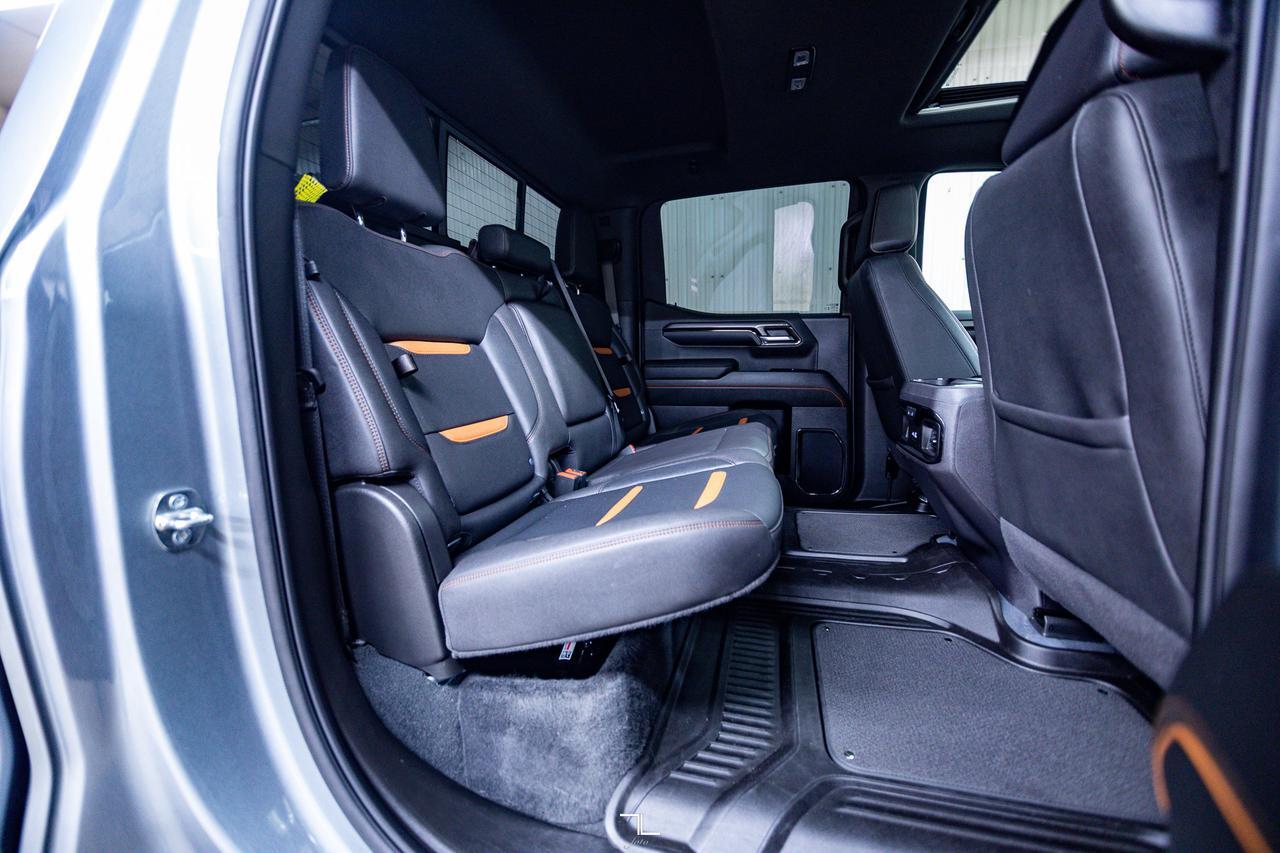 2024 GMC Sierra 1500 4x4 Crew Cab AT4 Leather Roof Nav BCam Red Deer AB