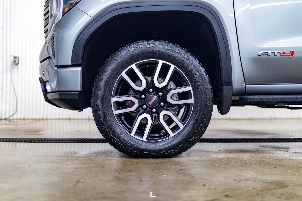 2024 GMC Sierra 1500 4x4 Crew Cab AT4 Leather Roof Nav BCam Red Deer AB