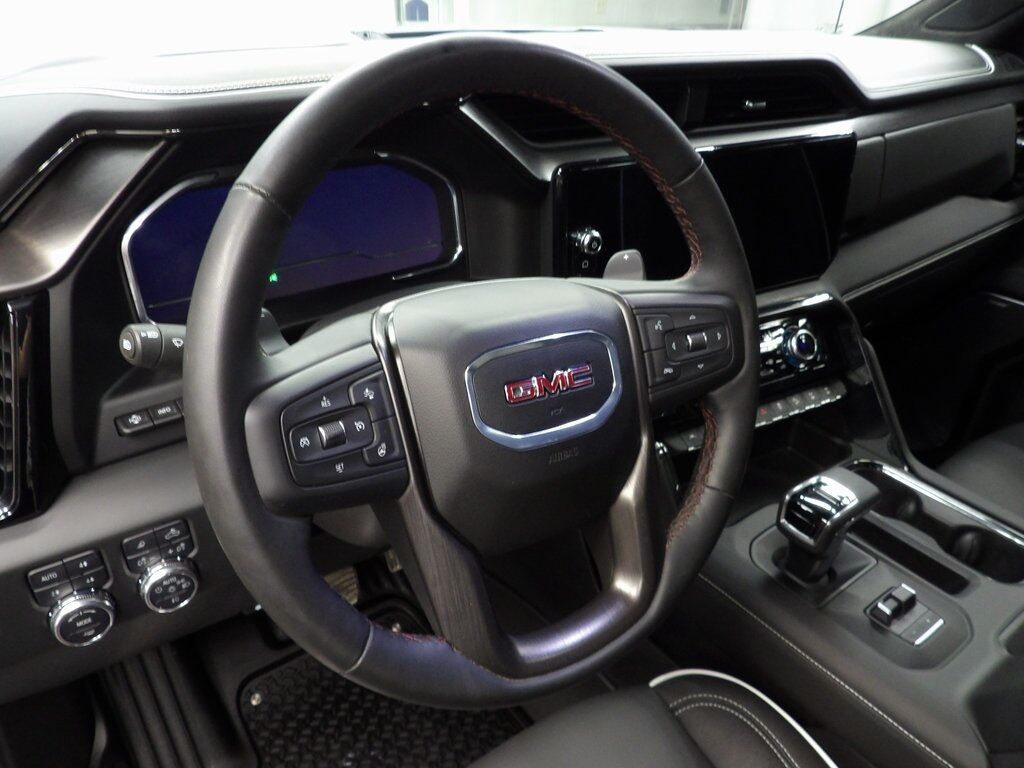 2024 GMC Sierra 1500 4x4 Crew Cab AT4X Fond du Lac WI