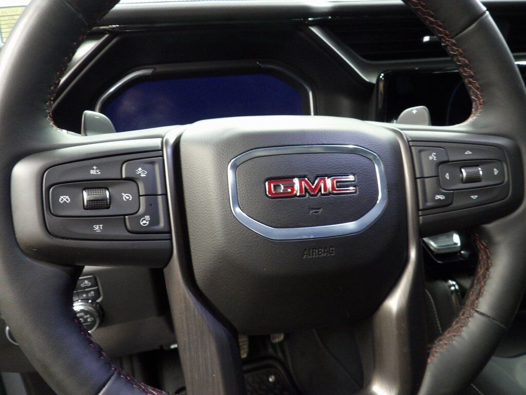 2024 GMC Sierra 1500 4x4 Crew Cab AT4X Fond du Lac WI