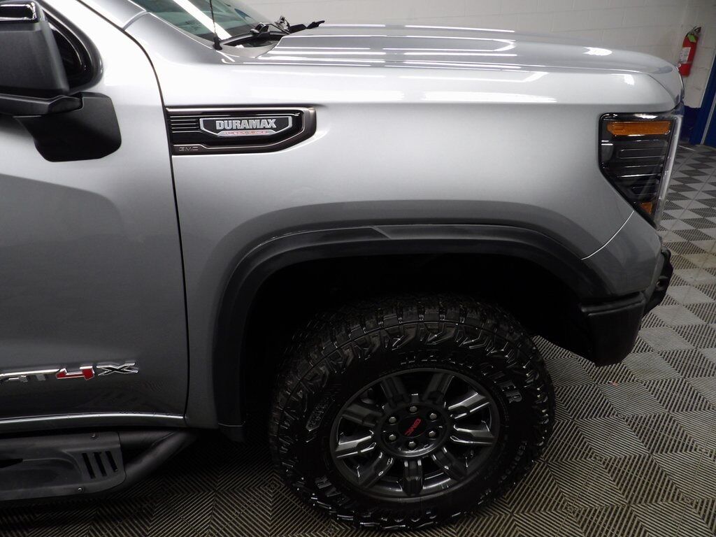 2024 GMC Sierra 1500 4x4 Crew Cab AT4X Fond du Lac WI