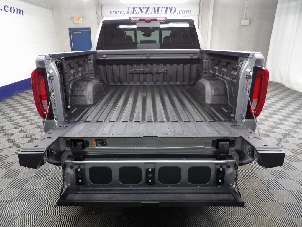 2024 GMC Sierra 1500 4x4 Crew Cab AT4X Fond du Lac WI