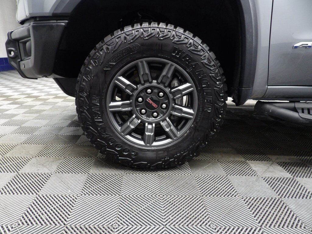 2024 GMC Sierra 1500 4x4 Crew Cab AT4X Fond du Lac WI