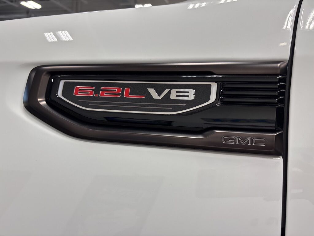 2024 GMC Sierra 1500 4x4 Crew Cab AT4X Fond du Lac WI