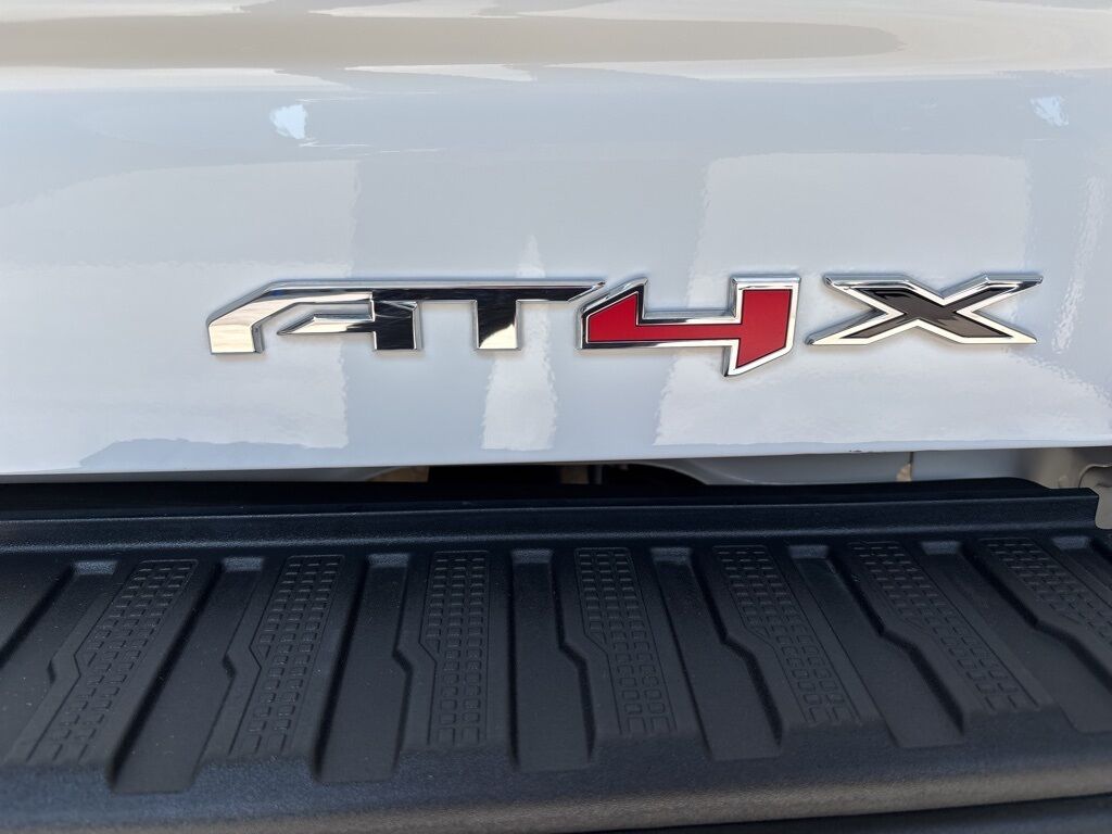 2024 GMC Sierra 1500 4x4 Crew Cab AT4X Fond du Lac WI