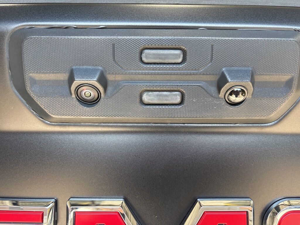 2024 GMC Sierra 1500 4x4 Crew Cab AT4X Fond du Lac WI