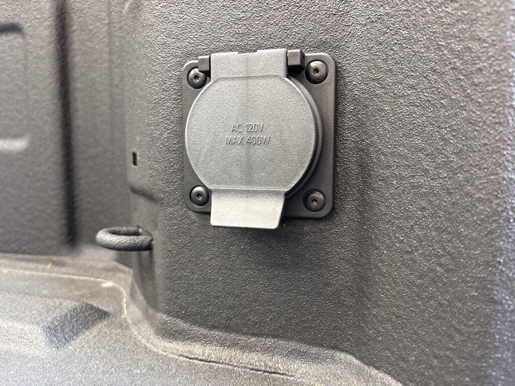 2024 GMC Sierra 1500 4x4 Crew Cab AT4X Fond du Lac WI